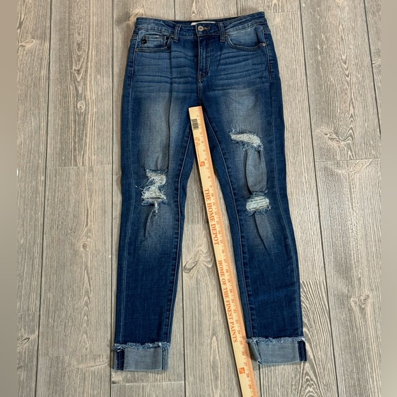 KanCan size 7/27, cuffed, ankle, skinny, distressed, high-rise denim - Picture 7 of 9